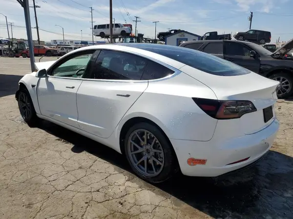 5YJ3E1EA3LF631238 2020 TESLA MODEL 3 - Image 2