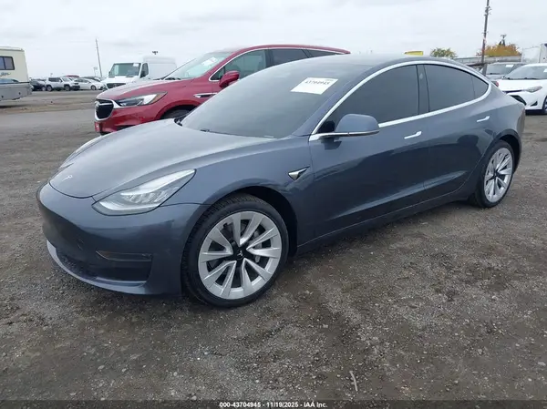 5YJ3E1EA3LF632499 2020 TESLA MODEL 3 - Image 2
