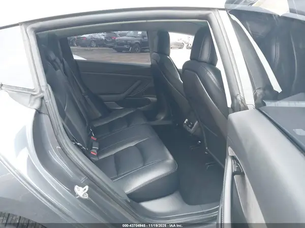 5YJ3E1EA3LF632499 2020 TESLA MODEL 3 - Image 8