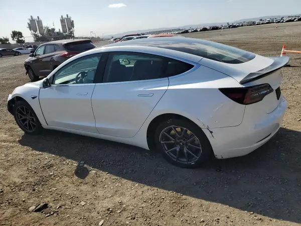 5YJ3E1EA3LF633426 2020 TESLA MODEL 3 - Image 2