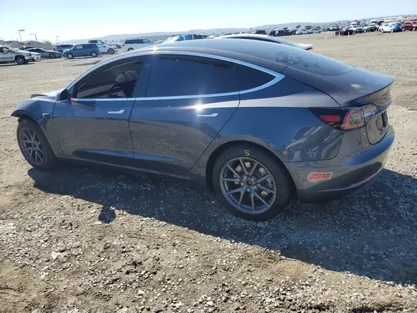 5YJ3E1EA3LF644345 2020 TESLA MODEL 3 - Image 2