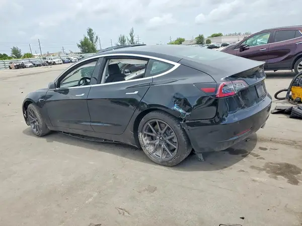 5YJ3E1EA3LF657550 2020 TESLA MODEL 3 - Image 2