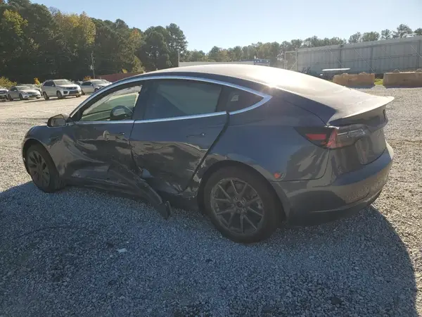 5YJ3E1EA3LF658200 2020 TESLA MODEL 3 - Image 2