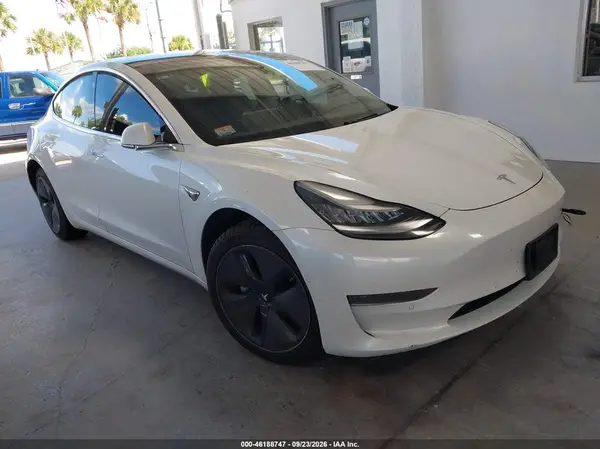 5YJ3E1EA3LF660481 2020 TESLA MODEL 3 - Image 1