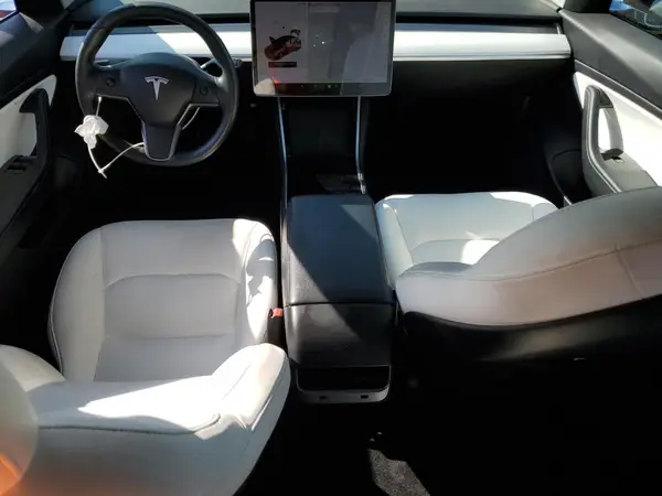 5YJ3E1EA3LF662635 2020 TESLA MODEL 3 - Image 8