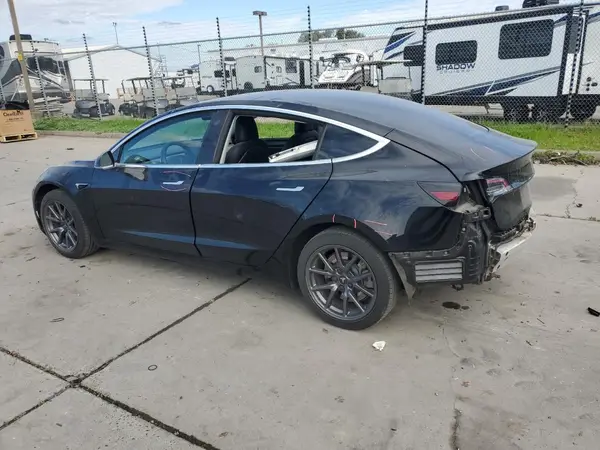 5YJ3E1EA3LF704592 2020 TESLA MODEL 3 - Image 2