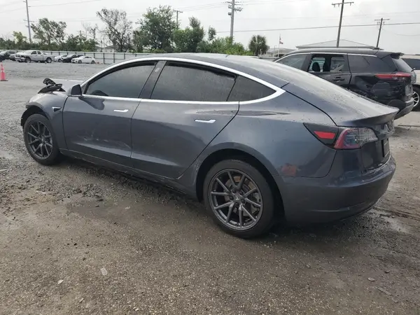 5YJ3E1EA3LF704883 2020 TESLA MODEL 3 - Image 2