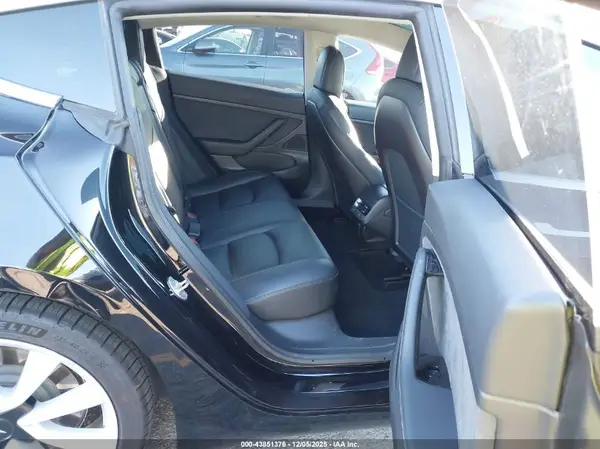 5YJ3E1EA3LF708318 2020 TESLA MODEL 3 - Image 8