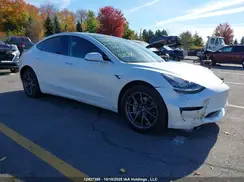 5YJ3E1EA3LF715687 2020 TESLA MODEL 3