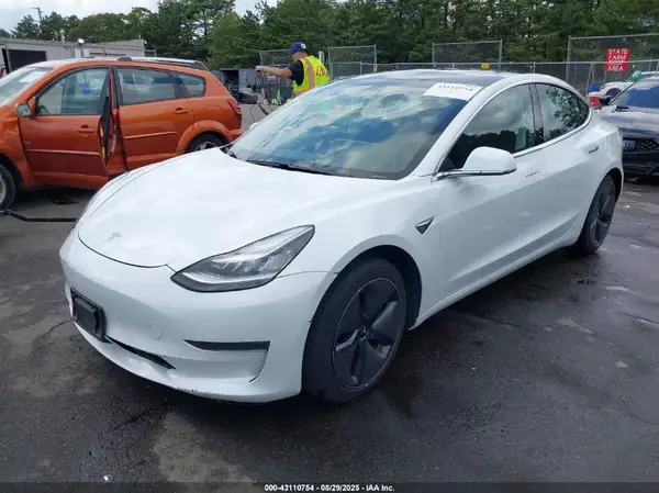5YJ3E1EA3LF737138 2020 TESLA MODEL 3 - Image 2