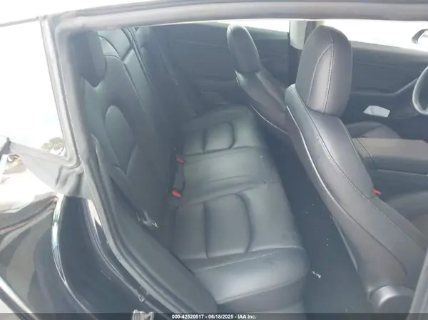 5YJ3E1EA3LF737849 2020 TESLA MODEL 3 - Image 8