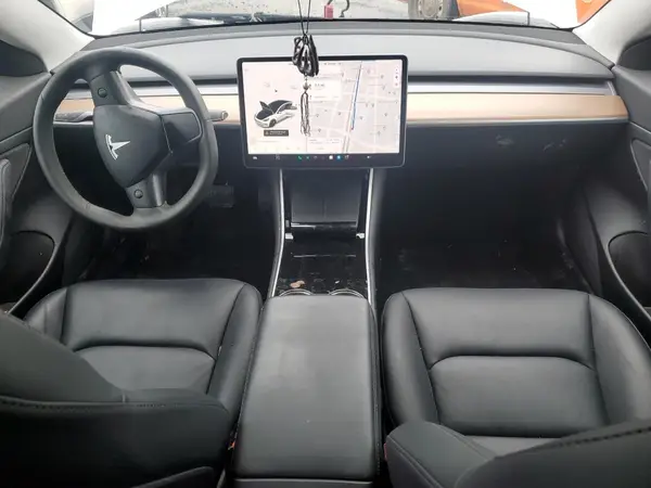 5YJ3E1EA3LF740492 2020 TESLA MODEL 3 - Image 8