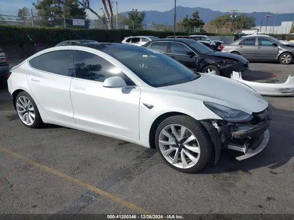 5YJ3E1EA3LF740850 2020 TESLA MODEL 3 - Image 1