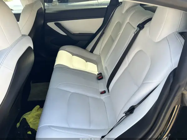 5YJ3E1EA3LF741187 2020 TESLA MODEL 3 - Image 8