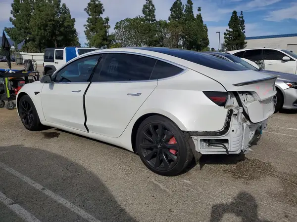 5YJ3E1EA3LF745918 2020 TESLA MODEL 3 - Image 2