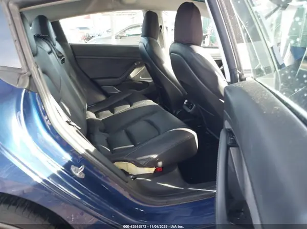 5YJ3E1EA3LF783827 2020 TESLA MODEL 3 - Image 8