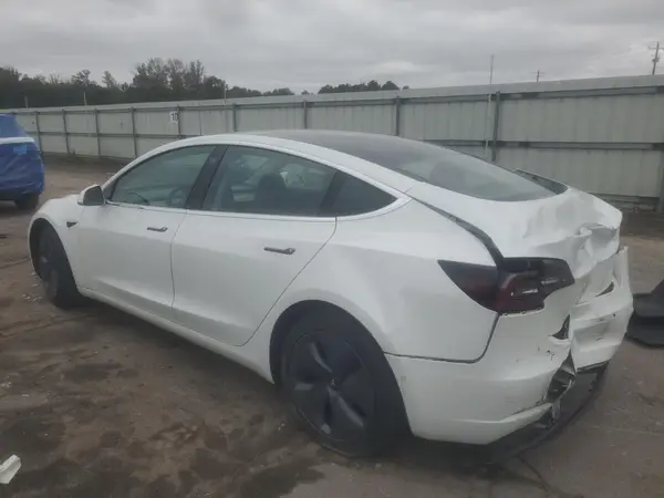 5YJ3E1EA3LF784329 2020 TESLA MODEL 3 - Image 2