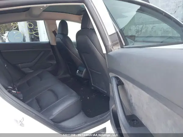 5YJ3E1EA3LF789577 2020 TESLA MODEL 3 - Image 8