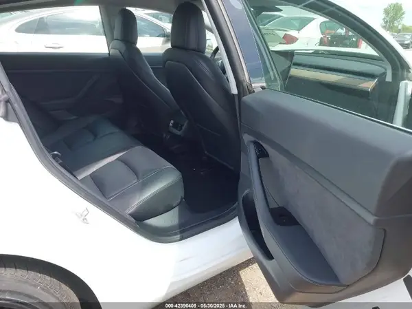 5YJ3E1EA3LF794276 2020 TESLA MODEL 3 - Image 8