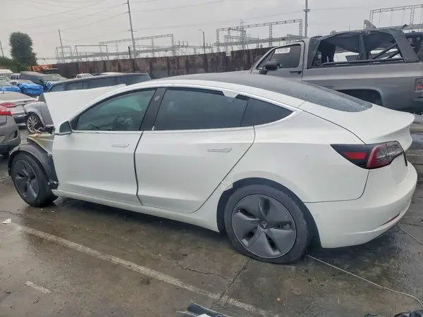 5YJ3E1EA3LF799963 2020 TESLA MODEL 3 - Image 2