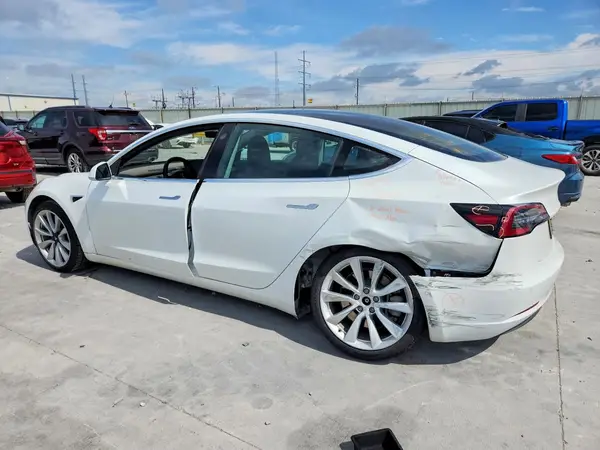 5YJ3E1EA3LF802473 2020 TESLA MODEL 3 - Image 2