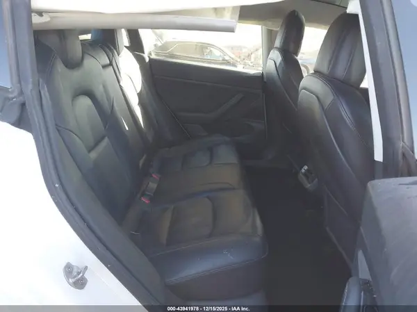5YJ3E1EA3LF804174 2020 TESLA MODEL 3 - Image 8