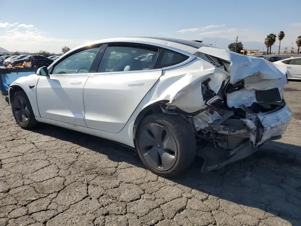 5YJ3E1EA3LF805843 2020 TESLA MODEL 3 - Image 2