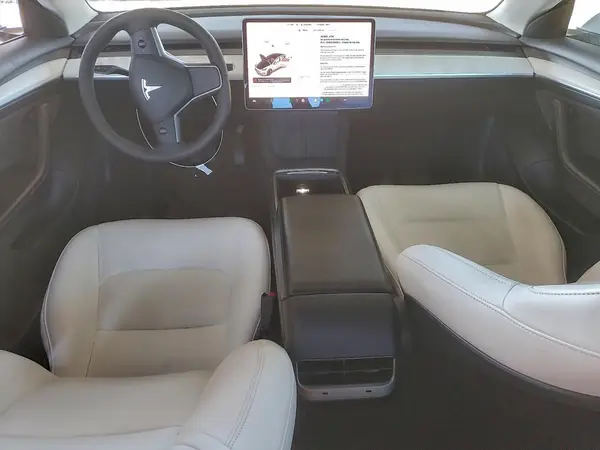 5YJ3E1EA3MF000667 2021 TESLA MODEL 3 - Image 8