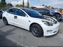 5YJ3E1EA3MF009479 2021 TESLA MODEL 3