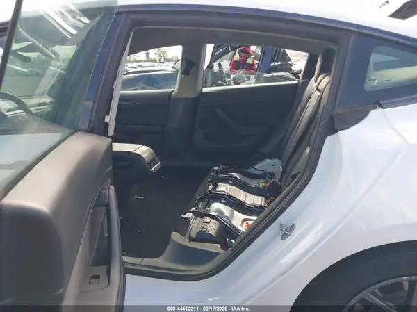 5YJ3E1EA3MF009479 2021 TESLA MODEL 3 - Image 8