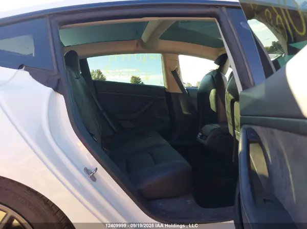 5YJ3E1EA3MF016268 2021 TESLA MODEL 3 - Image 8