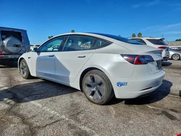 5YJ3E1EA3MF016464 2021 TESLA MODEL 3 - Image 2