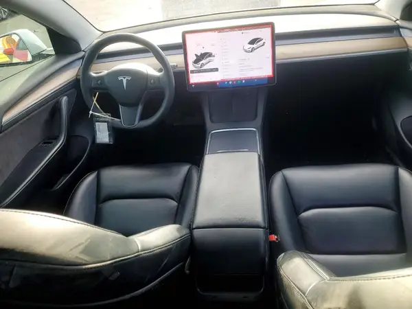 5YJ3E1EA3MF018084 2021 TESLA MODEL 3 - Image 8