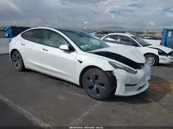 5YJ3E1EA3MF018411 2021 TESLA MODEL 3