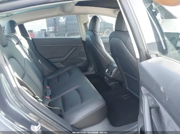 5YJ3E1EA3MF026704 2021 TESLA MODEL 3 - Image 8
