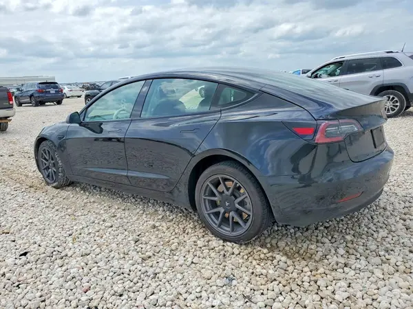 5YJ3E1EA3MF028999 2021 TESLA MODEL 3 - Image 2