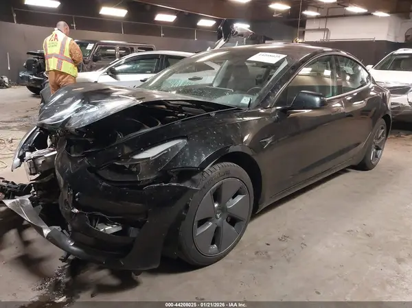 5YJ3E1EA3MF029781 2021 TESLA MODEL 3 - Image 2
