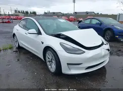 5YJ3E1EA3MF032180 2021 TESLA MODEL 3
