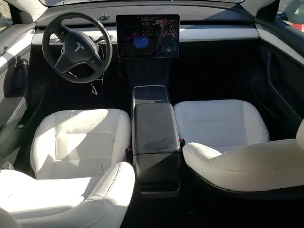 5YJ3E1EA3MF032356 2021 TESLA MODEL 3 - Image 8