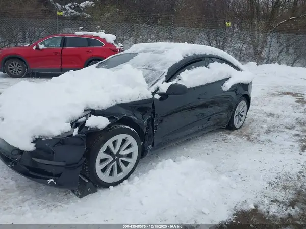 5YJ3E1EA3MF032423 2021 TESLA MODEL 3 - Image 2