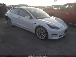 5YJ3E1EA3MF043860 2021 TESLA MODEL 3