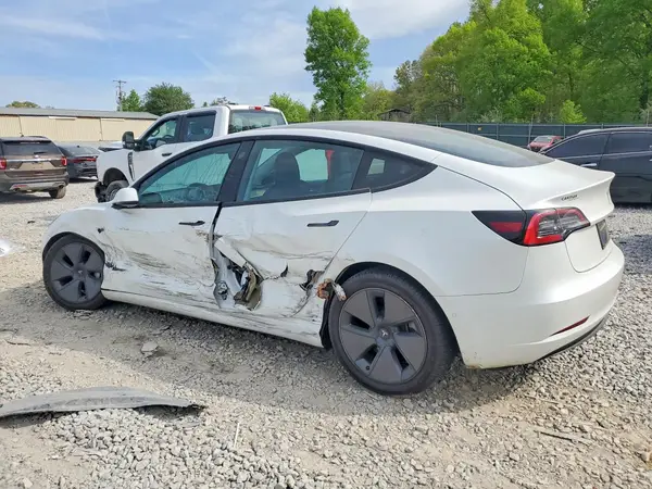 5YJ3E1EA3MF046936 2021 TESLA MODEL 3 - Image 2