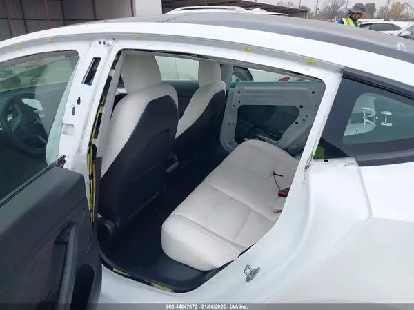 5YJ3E1EA3MF048329 2021 TESLA MODEL 3 - Image 8
