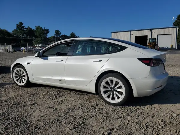 5YJ3E1EA3MF059198 2021 TESLA MODEL 3 - Image 2