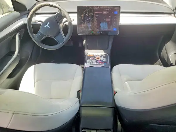 5YJ3E1EA3MF062330 2021 TESLA MODEL 3 - Image 8