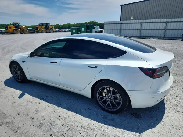 5YJ3E1EA3MF066488 2021 TESLA MODEL 3 - Image 2