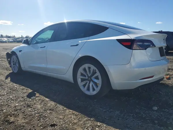 5YJ3E1EA3MF069049 2021 TESLA MODEL 3 - Image 2