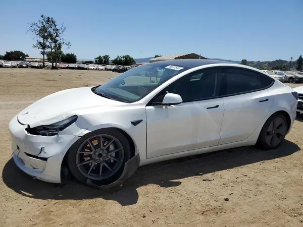 5YJ3E1EA3MF074879 2021 TESLA MODEL 3 - Image 1