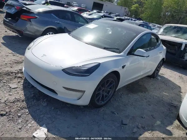 5YJ3E1EA3MF076180 2021 TESLA MODEL 3 - Image 2