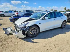 5YJ3E1EA3MF076972 2021 TESLA MODEL 3
